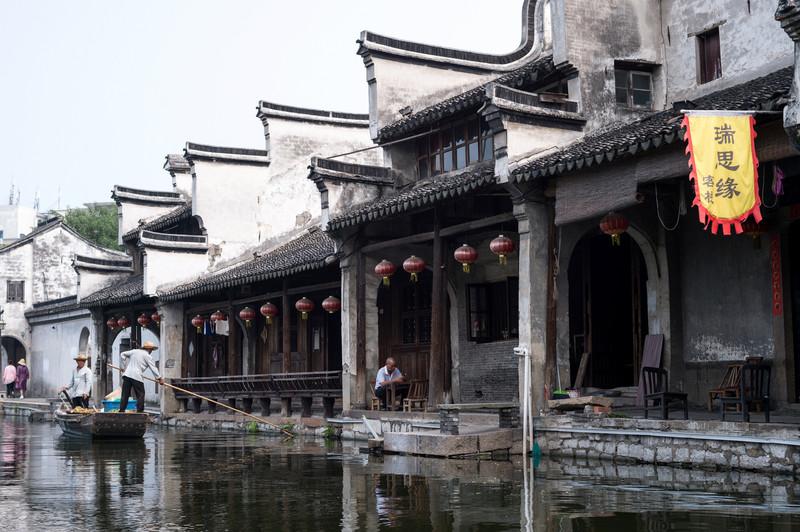 昆明两会·微访谈|滇池旅游度假区：“八大行动”推进滇池沿岸生态优先绿色发展